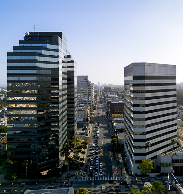 Mid-Wilshire Brentwood looking toward Santa Monica, Los Angeles, California